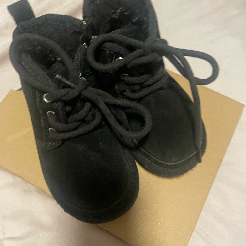 7C Ugg boots
